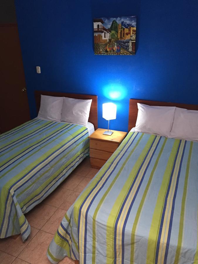 Gobernadora Hostal Rodinn מראה חיצוני תמונה