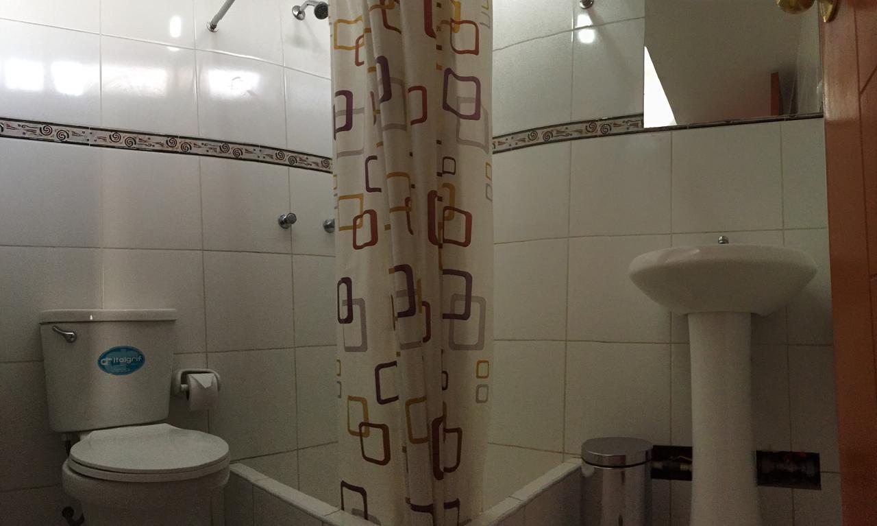 Gobernadora Hostal Rodinn מראה חיצוני תמונה